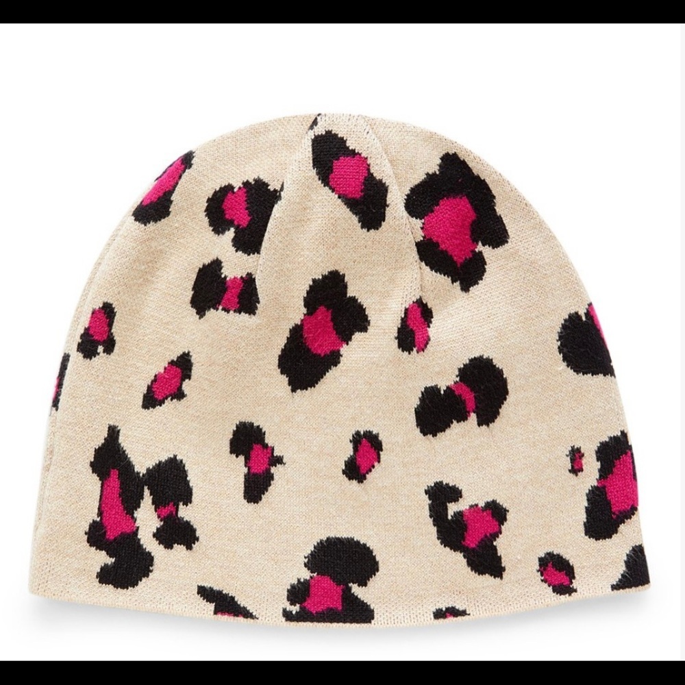 New without package Chico’s Leopard Print Beanie